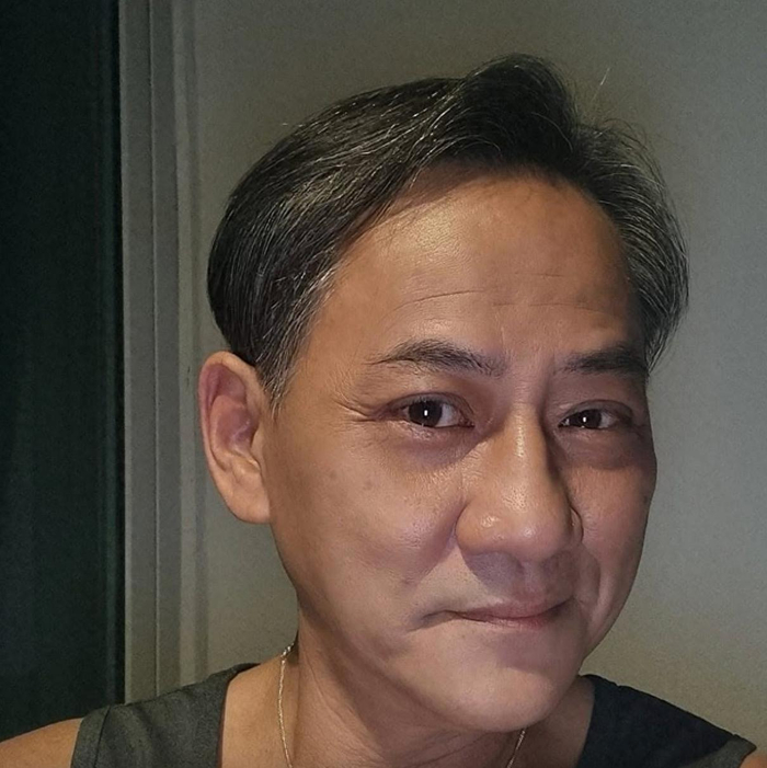 59岁TVB绿叶约满移居槟城，花150万买海景房，与妻子在当地养老